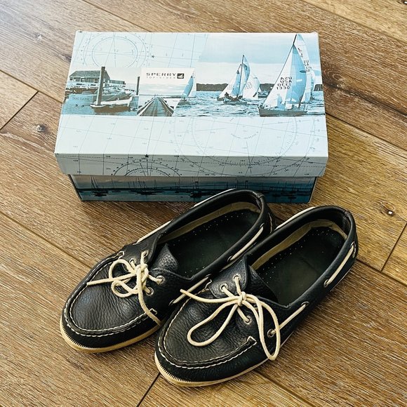Sperry Other - Men's navy Sperry Top-sider boat shoes